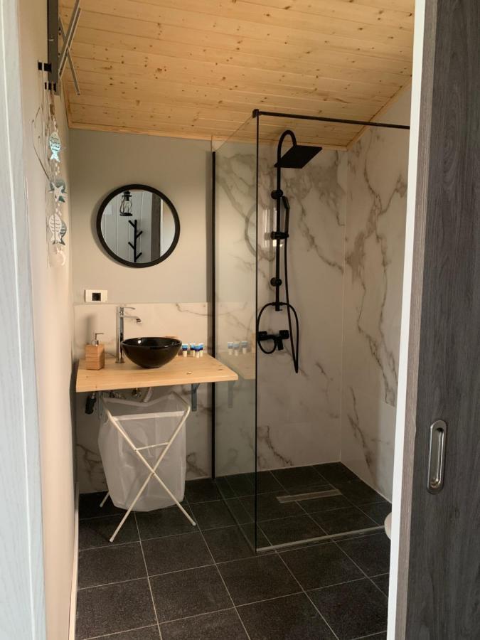 Tu&Ya Cabins Agigea Exteriör bild